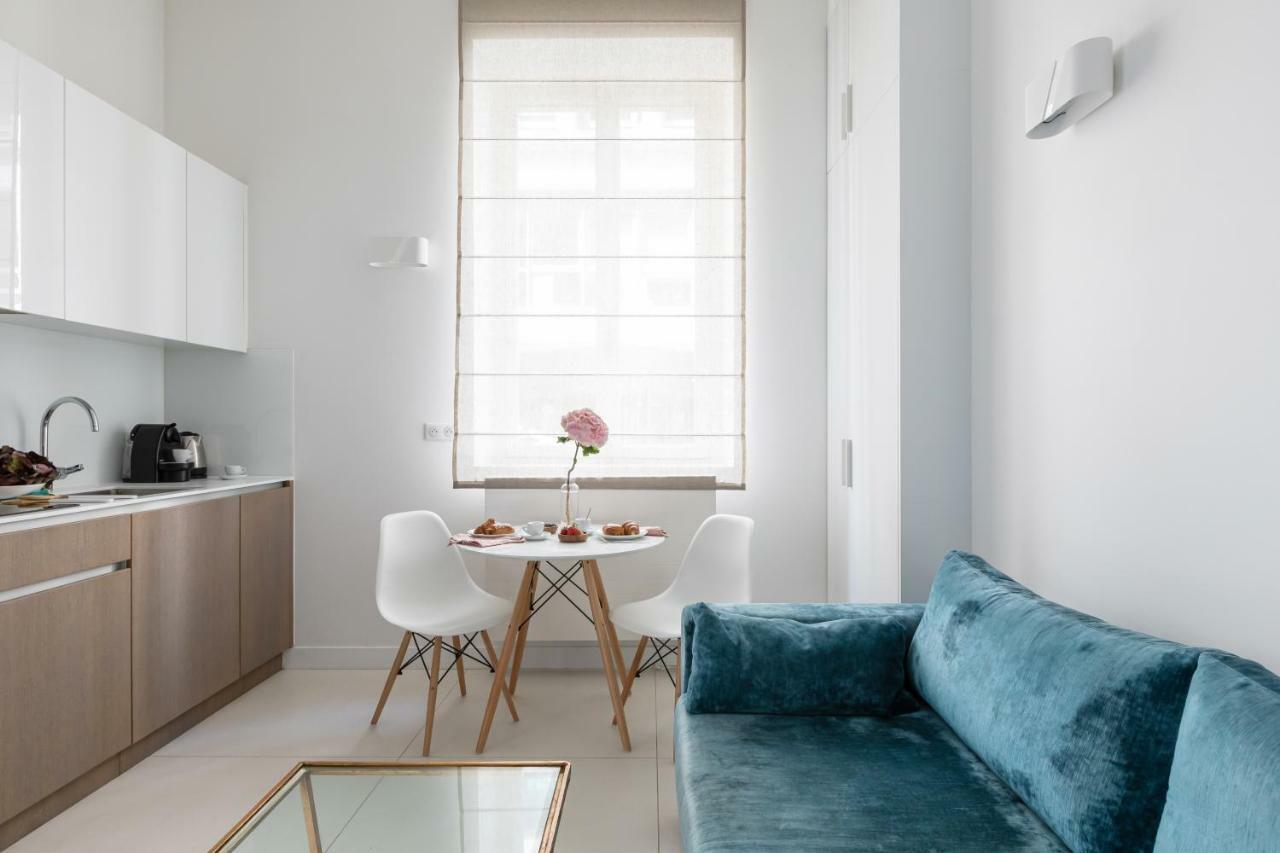 Milestay Champs Elysees Parigi Esterno foto