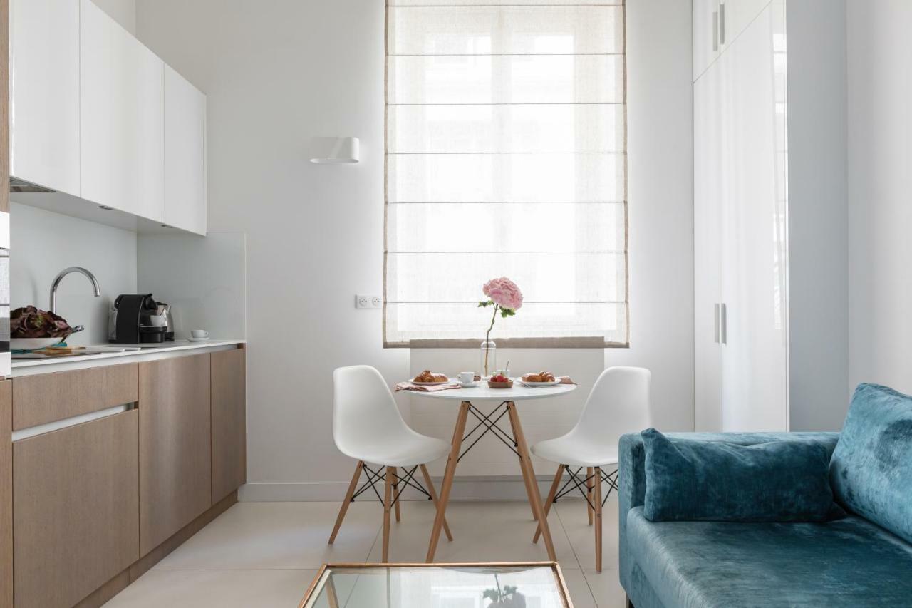 Milestay Champs Elysees Parigi Esterno foto
